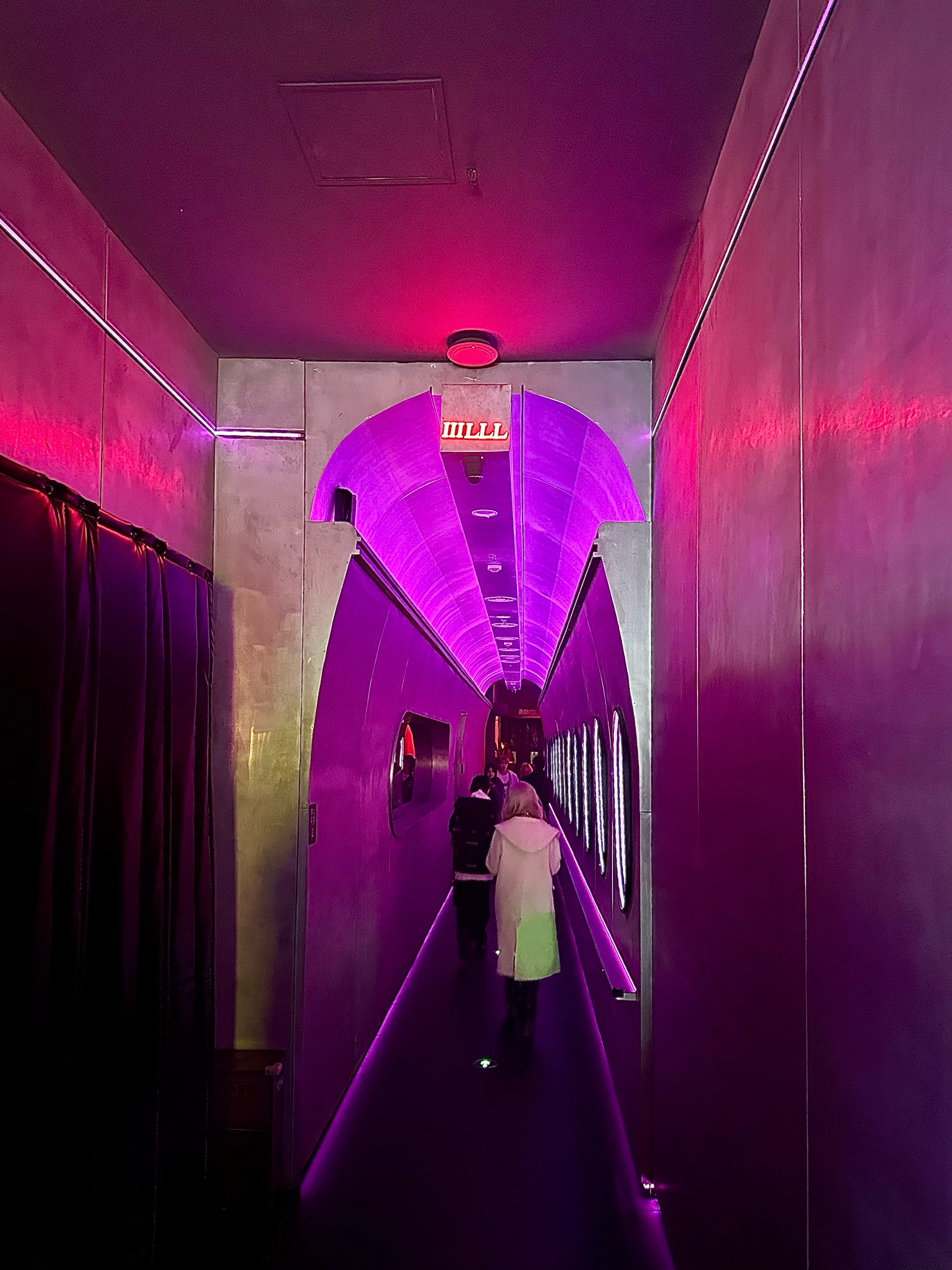 青岛商务ktv商务ktv能否组局解析-崂山区ktv预定